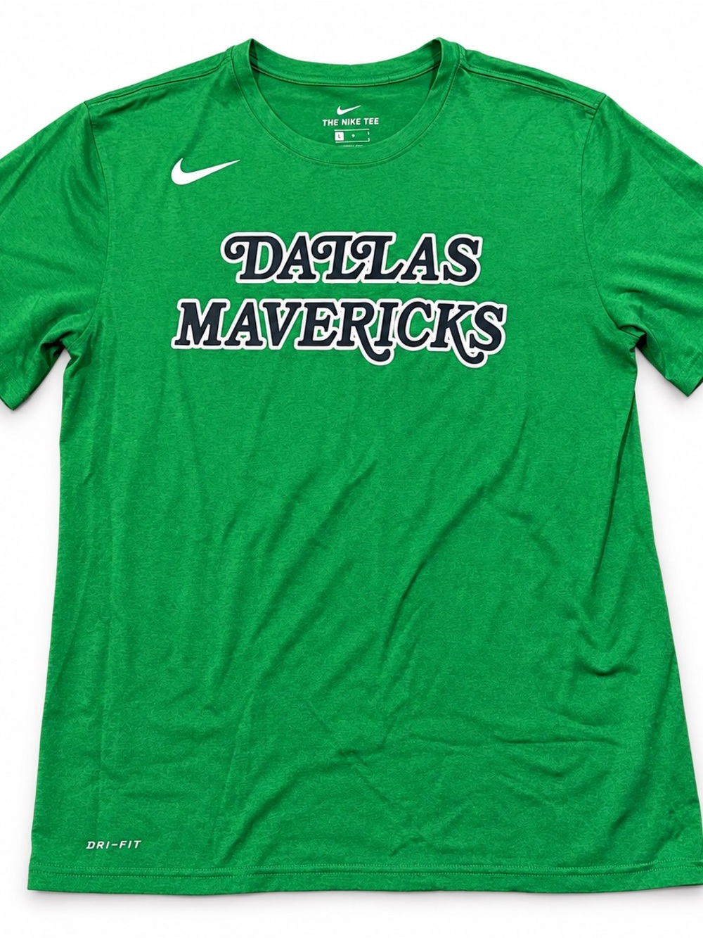 NWOT Green Nike Dallas Mavericks Mavs NBA Men's T-Shirt Sz L